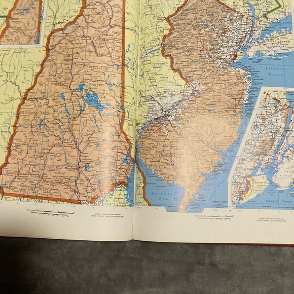 The World Book Great Geographical Atlas Chicago - Picture 13 of 16